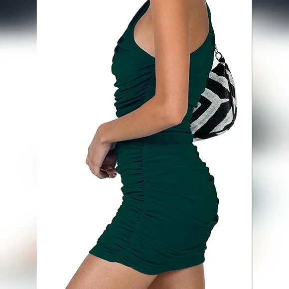 One-Shoulder Yellow Dress - Picture 4 of 7